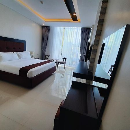 Winrich Hotel มักตัน ภายนอก รูปภาพ