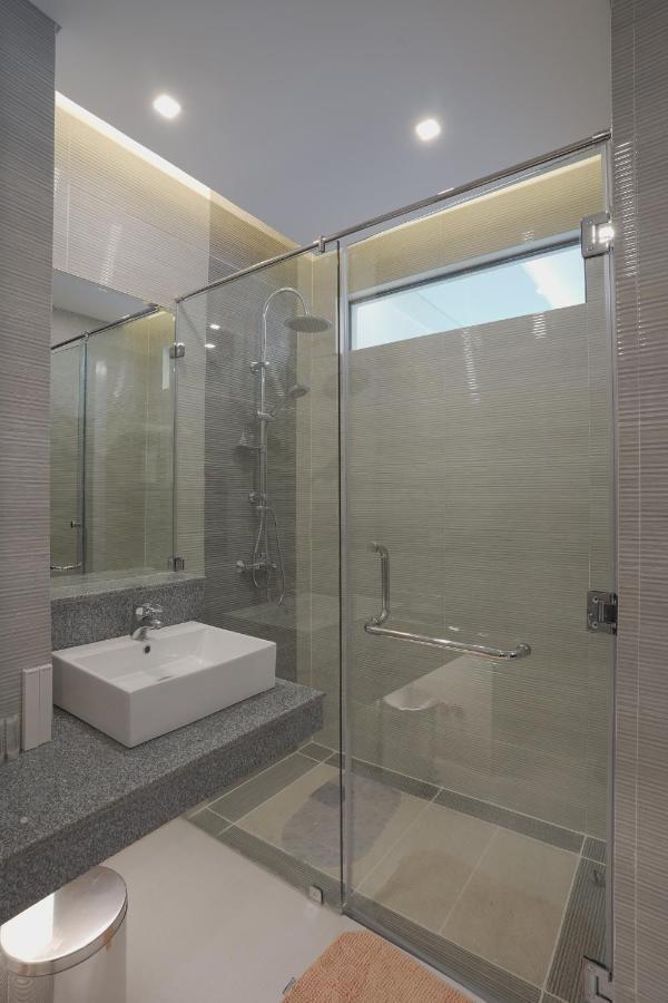 Winrich Hotel มักตัน ภายนอก รูปภาพ