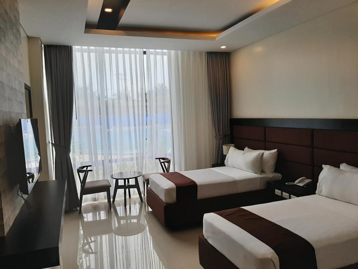 Winrich Hotel มักตัน ภายนอก รูปภาพ