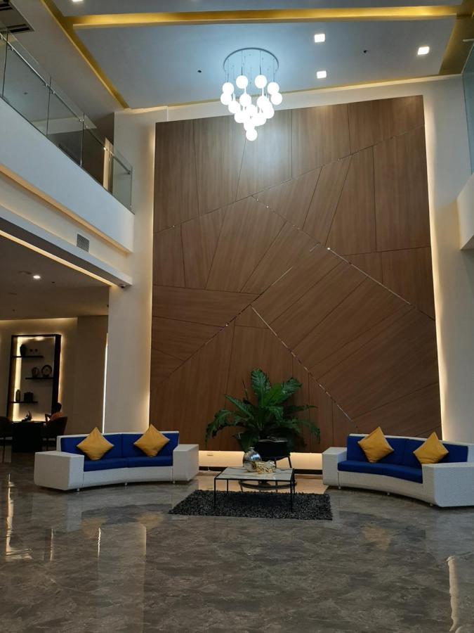 Winrich Hotel มักตัน ภายนอก รูปภาพ